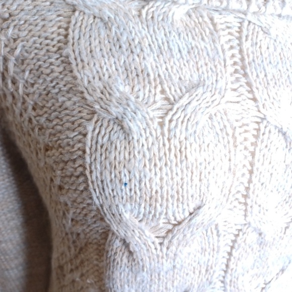 Women's ELLE Sweater. Size Large. Color Oatmeal. - Picture 8 of 16